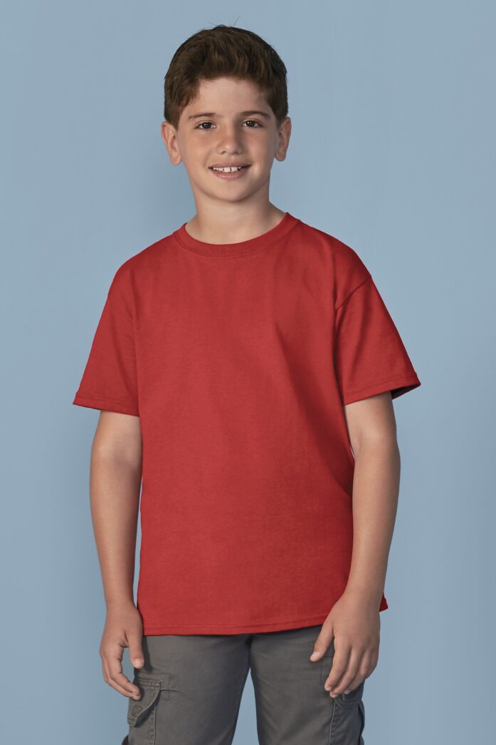 gildan maroon t shirt